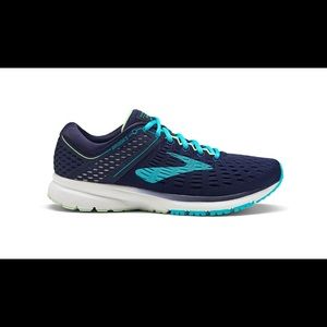 Brooks Ravenna 9’s